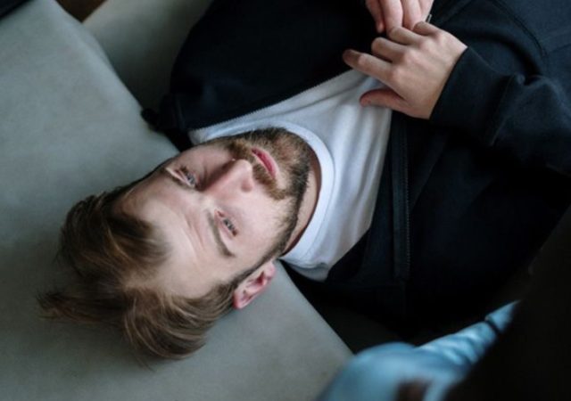 men-therapy-effeminate-behaviours-image
